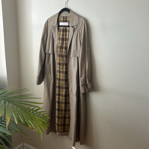 VINTAGE - Lord & Taylor Trench - Picture 2 of 7